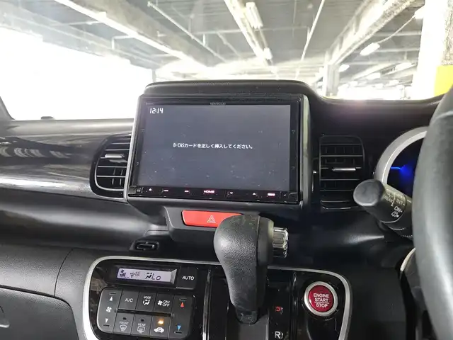 ホンダ Ｎ ＢＯＸ カスタム G ターボ Lパッケージ 宮崎県 2016(平28)年 5.2万km スマートブラック 〇パナソニック8インチナビ/〇フルセグTV/〇両側パワースライドドア/〇バックカメラ/〇ビルトインETC/〇クルーズコントロール/〇アイドリングストップシステム/〇SRSエアバッグ/〇ターボ/〇LEDイルミネーションランプ/〇LEDフロントフォグランプ/〇革巻きステアリングホイール/〇ステアリングスイッチ/〇パドルシフト/〇合皮/ファブリックコンビシート/〇ロールサンシェード/〇純正15インチアルミホイール/〇プッシュエンジンスイッチ/スマートキーシステム/〇禁煙車