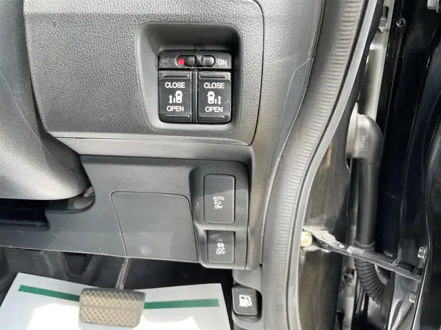 ホンダ Ｎ ＢＯＸ カスタム G ターボ Lパッケージ 宮崎県 2016(平28)年 5.2万km スマートブラック ケンウッド8型ナビ/フルセグTV/両側パワースライドドア/バックカメラ/ビルトインETC/クルーズコントロール/ターボ/HIDヘッドランプ/オートライト/オートエアコン/革巻きステアリング/パドルシフト/ハーフレザーシート/シートバックテーブル/純正15インチアルミホイール/スマートキー/プッシュエンジンスタート/禁煙車