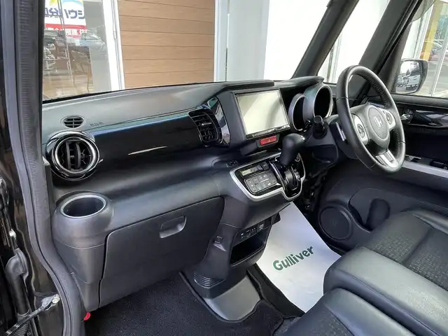 ホンダ Ｎ ＢＯＸ カスタム G ターボ Lパッケージ 宮崎県 2016(平28)年 5.2万km スマートブラック ケンウッド8型ナビ/フルセグTV/両側パワースライドドア/バックカメラ/ビルトインETC/クルーズコントロール/ターボ/HIDヘッドランプ/オートライト/オートエアコン/革巻きステアリング/パドルシフト/ハーフレザーシート/シートバックテーブル/純正15インチアルミホイール/スマートキー/プッシュエンジンスタート/禁煙車