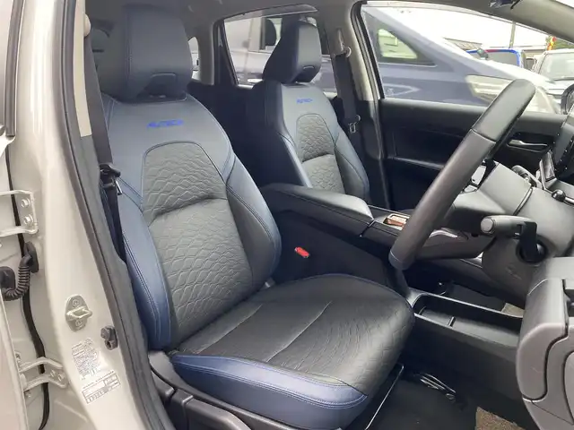 日産 ノート オーテック FOUR 青森県 2022(令4)年 1.3万km ピュアホワイトパール ワンオーナー/４WD/純正メモリナビ/（BT／AM／FM／DVD）/純正エアロ/全周囲方位カメラ/黒レザーシート（AUTCH）/シートヒーター（運転席＋助手席）/ステアリングスイッチ/ステアリングヒーター/LEDヘッドライト/オートマチックハイビーム/ビルトインETC/ドライブレコーダー（前後）/デジタルルームミラー/スペアキー/保証書/取り扱い説明書