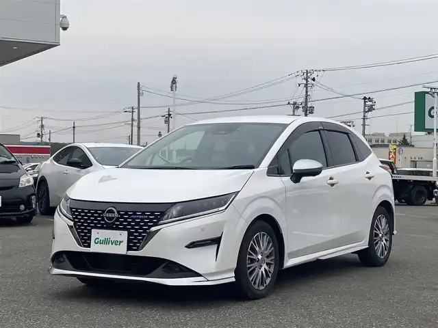 日産 ノート オーテック FOUR 青森県 2022(令4)年 1.3万km ピュアホワイトパール ワンオーナー/４WD/純正メモリナビ/（BT／AM／FM／DVD）/純正エアロ/全周囲方位カメラ/黒レザーシート（AUTCH）/シートヒーター（運転席＋助手席）/ステアリングスイッチ/ステアリングヒーター/LEDヘッドライト/オートマチックハイビーム/ビルトインETC/ドライブレコーダー（前後）/デジタルルームミラー/スペアキー/保証書/取り扱い説明書
