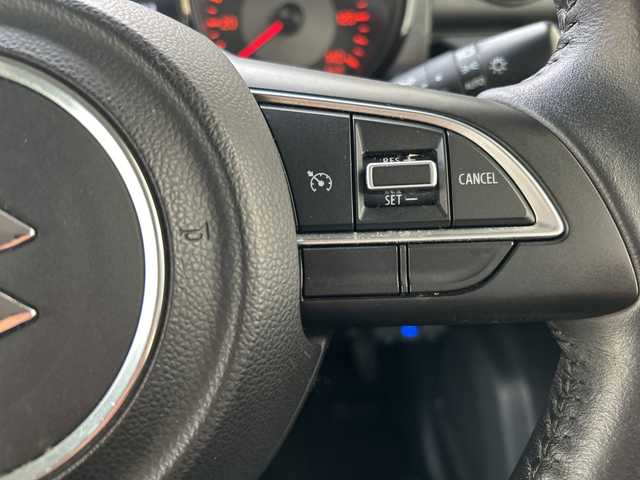 スズキ ジムニー XC 大阪府 2019(平31)年 4万km ジャングルグリーン ECLIPSEメモリーナビゲーション/SD/DVD/Bluetooth/フルセグ/スズキセーフティサポート/・デュアルセンサーブレーキサポート/・誤発信抑制機能/・車線逸脱警報機能/・ふらつき警報機能/・先行車発進お知らせ機能/・標識認識機能/・ハイビームアシスト/クルーズコントロール/ETC/オートライト/ヘッドライトウォッシャー/前席シートヒーター/フロントフォグライト/純正アルミホイール/スペアキー