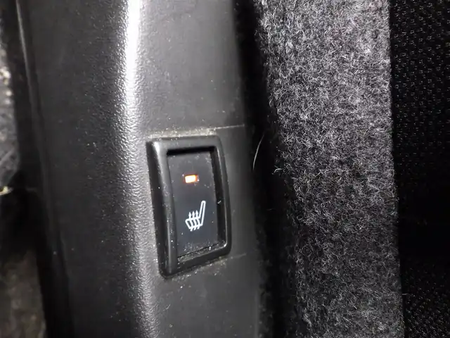 スズキ ソリオ バンディット HV MV 千葉県 2020(令2)年 7.1万km ピュアホワイトP 165/70R14/デュアルカメラブレーキサポート/レーダークルーズコントロール/アイドリングストップ/両側パワースライドドア/純正メモリーナビ/地デジTV/【DVD/CD再生機能　Bluetooth接続】/【Apple CarPlay　Android Auto対応】/全方位モニター/ドライブレコーダー（前後撮影）/ヘッドアップディスプレイ/革巻きステアリング/ETC/LEDヘッドライト/フォグライト/ウインカーミラー/コーナーセンサー/純正14インチアルミホイル/サイド/カーテンエアバッグ/携帯リモコン