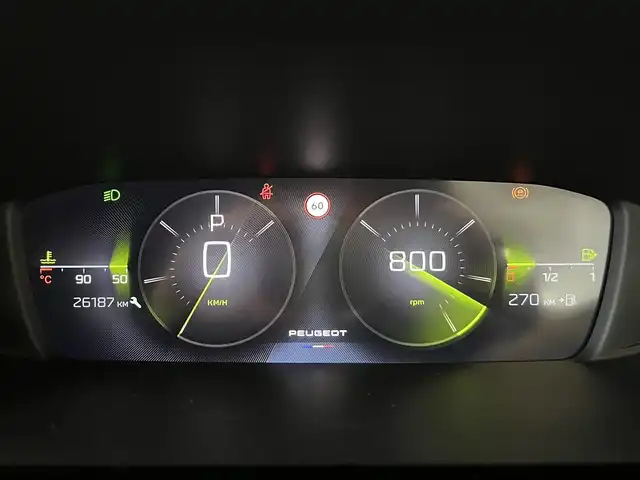 プジョー ３０８ GT ブルーHDi 山形県 2022(令4)年 2.7万km 緑 ボディカラー：オリビン・グリーン（色番：KJR）/純正ナビゲーション/Applecarplay/androidauto/Bluetooth/USB/ハーフレザーシート/運転席パワーシート/シートヒーター（D/N）/ランバーサポート（マッサージ機能）（D/N）/アダプティブライト/インテリジェントハイビーム/アダプティブクルーズコントロール/車両診断機能/スペアキー×１/保証書/取説