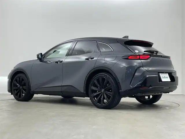 トヨタ クラウン スポーツ Z 埼玉県 2024(令6)年 1.4万km グレーⅡ パノラマルーフ　純正１２．３インチナビ　パノラミックビューモニター　ＢＳＭ　ＨＵＤ　茶レザー　ビルトインＥＴＣ２．０　デジタルインナーミラー　ワイヤレス充電　ステアリングヒーター　メモリシート　ＬＥＤ