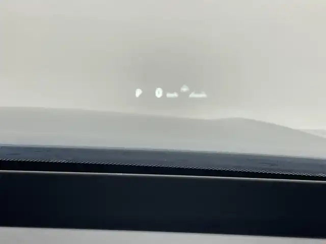 トヨタ クラウン スポーツ Z 埼玉県 2024(令6)年 1.4万km グレーⅡ パノラマルーフ　純正１２．３インチナビ　パノラミックビューモニター　ＢＳＭ　ＨＵＤ　茶レザー　ビルトインＥＴＣ２．０　デジタルインナーミラー　ワイヤレス充電　ステアリングヒーター　メモリシート　ＬＥＤ