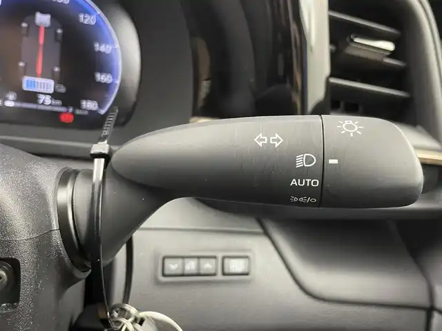 トヨタ クラウン スポーツ Z 埼玉県 2024(令6)年 1.4万km グレーⅡ パノラマルーフ　純正１２．３インチナビ　パノラミックビューモニター　ＢＳＭ　ＨＵＤ　茶レザー　ビルトインＥＴＣ２．０　デジタルインナーミラー　ワイヤレス充電　ステアリングヒーター　メモリシート　ＬＥＤ