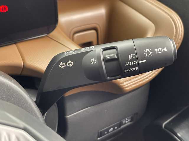 日産 ルークス ハイウェイスター X 千葉県 2025(令7)年 0.1千km ホワイトパール 届出済未使用車/純正ディスプレイオーディオ(HDMI/AMFM/USB/アップルカーケア/アンドロイドオート）/タイプC給電/両側パワースライドドア/レザーハンドル/ステアリングリモコン/Bカメラ/純正AW/LEDヘッドライト/ISOFIX