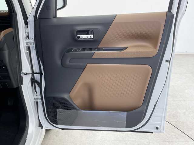 日産 ルークス ハイウェイスター X 千葉県 2025(令7)年 0.1千km ホワイトパール 届出済未使用車/純正ディスプレイオーディオ(HDMI/AMFM/USB/アップルカーケア/アンドロイドオート）/タイプC給電/両側パワースライドドア/レザーハンドル/ステアリングリモコン/Bカメラ/純正AW/LEDヘッドライト/ISOFIX