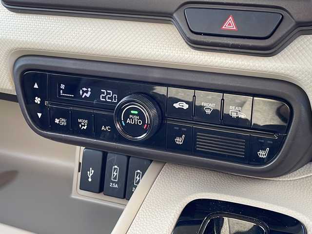 ホンダ Ｎ ＢＯＸ G L ホンダセンシング 新潟県 2021(令3)年 4万km ブリティッシュグリーンP 4WD/純正SDナビ(VXM-214VFi)/CD/DVD/BT/フルセグテレビ/バックカメラ/ETC/衝突被害軽減ブレーキ/レーンキープアシスト/レーダークルーズコントロール/両側パワースライドドア/ベンチシート/シートヒーター /ステアリングスイッチ/スマートキー/プッシュスタート/LEDヘッドライト/オートライト/オートハイビーム/社外14インチアルミホイール