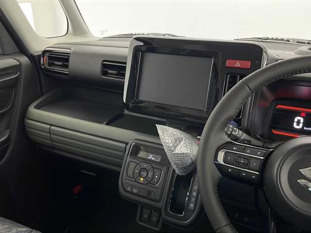 スズキ スペーシア ギア HYBRID XZターボ 長野県 2025(令7)年 0.1千km モスグレーメタリック 4WD/届出済未使用車/スズキセーフティーサポート/アダプティブクルーズコントロール/レーンキープアシスト/衝突軽減ブレーキ/コーナーセンサー/両側パワースライドドア/ステアリングスイッチ/ステアリングヒーター/前席シートヒーター/LEDヘッドライト/オートライト/ヘッドライトレベライザー/電動格納ミラー/ウィンカーミラー/電動ホールド/2列目サンシェード/純正14インチAW装着/ルーフレール/プッシュスタート/スマートキー/スペアキー1本