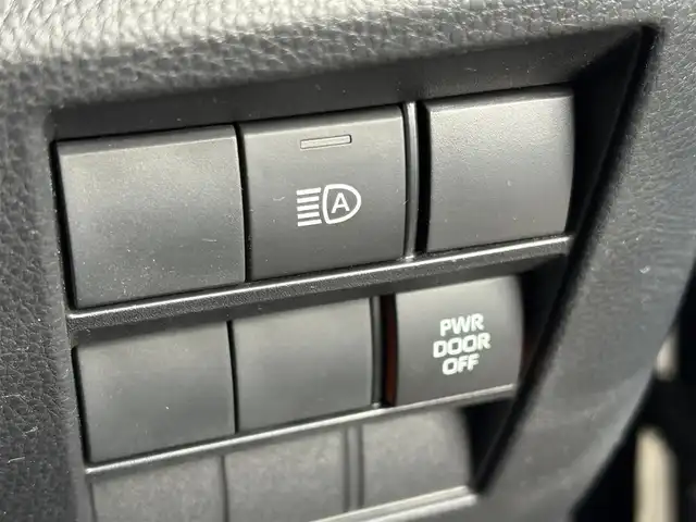 トヨタ ヴォクシー S－Z 大分県 2023(令5)年 1.8万km アティチュードブラックマイカ ・ナビ(CD/DVD/BT/SD/Miracast/HDMI)/・バックモニター/・GRエアロ/・フルセグテレビ/・フリップダウンモニター/・両側パワースライドドア/・プリクラッシュセーフティ/・レーンキープアシスト/・レーダークルーズコントロール/・ドライブレコーダー/・ETC 2.0/・オートハイビーム/・ステアリングリモコン/・スマートキー/・プッシュスタートボタン/・純正アルミホイール