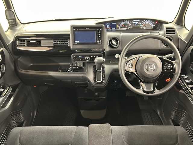 ホンダ Ｎ ＢＯＸ カスタム L 道央・札幌 2021(令3)年 4万km クリスタルブラックパール ワンオーナー/メモリナビ/ワンセグテレビ/バックカメラ/クルーズコントロール/ドアバイザー/プッシュスタート/ETC/ドライブレコーダー/エンジンスターター/４WD/片側パワースライドドア