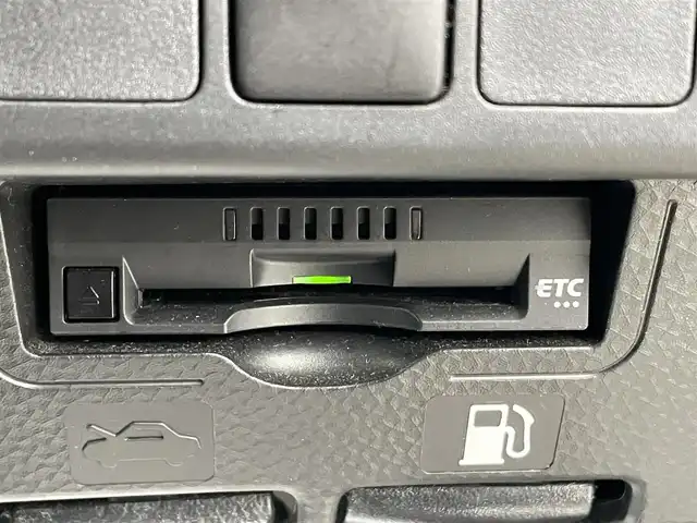 トヨタ タンク カスタムG 福岡県 2019(令1)年 4.9万km パールホワイトⅢ 純正9型SDナビ(フルセグTV/CD/DVD/BT)/バックカメラ/トヨタセーフティ/コーナーセンサー/クルコン/両側電動/ドラレコ/ETC/シートヒーター/USB/HDMI/純正フロアマット/純正アルミホイール/純正LED/スペアキー/プッシュスタート/スマートキー