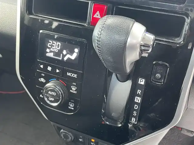 トヨタ タンク カスタムG 福岡県 2019(令1)年 4.9万km パールホワイトⅢ 純正9型SDナビ(フルセグTV/CD/DVD/BT)/バックカメラ/トヨタセーフティ/コーナーセンサー/クルコン/両側電動/ドラレコ/ETC/シートヒーター/USB/HDMI/純正フロアマット/純正アルミホイール/純正LED/スペアキー/プッシュスタート/スマートキー