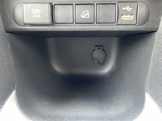 トヨタ ヤリスクロス ハイブリッド G 岩手県 2020(令2)年 8.7万km ホワイトパールクリスタルシャイン モデリスタ 寒冷地仕様 8型ナビ ドラレコ バックC レーダークルーズ BSM ビルドインETC ダウンヒルアシスト コーナーセンサー ステアスイッチ オートLEDヘッドライト フォグランプ 純正16インチAW スマートキー