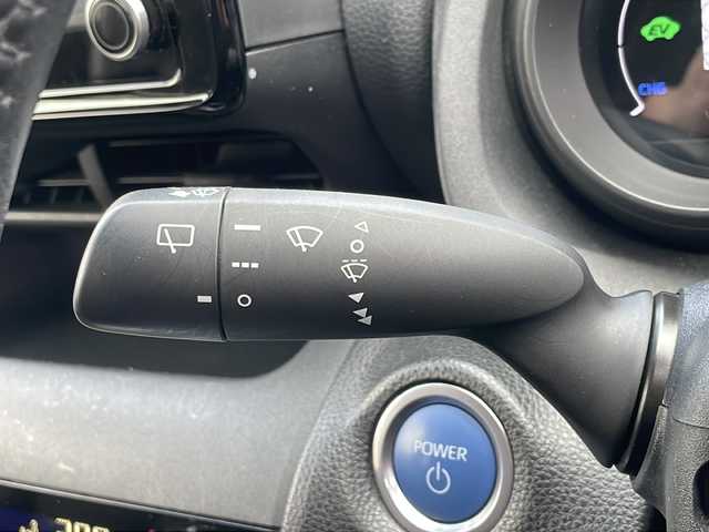 トヨタ ヤリスクロス ハイブリッド G 岩手県 2020(令2)年 8.7万km ホワイトパールクリスタルシャイン モデリスタ 寒冷地仕様 8型ナビ ドラレコ バックC レーダークルーズ BSM ビルドインETC ダウンヒルアシスト コーナーセンサー ステアスイッチ オートLEDヘッドライト フォグランプ 純正16インチAW スマートキー