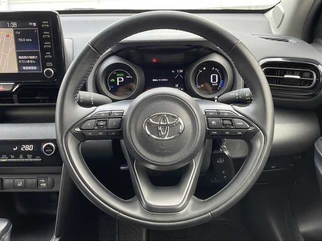 トヨタ ヤリスクロス ハイブリッド G 岩手県 2020(令2)年 8.7万km ホワイトパールクリスタルシャイン モデリスタ 寒冷地仕様 8型ナビ ドラレコ バックC レーダークルーズ BSM ビルドインETC ダウンヒルアシスト コーナーセンサー ステアスイッチ オートLEDヘッドライト フォグランプ 純正16インチAW スマートキー