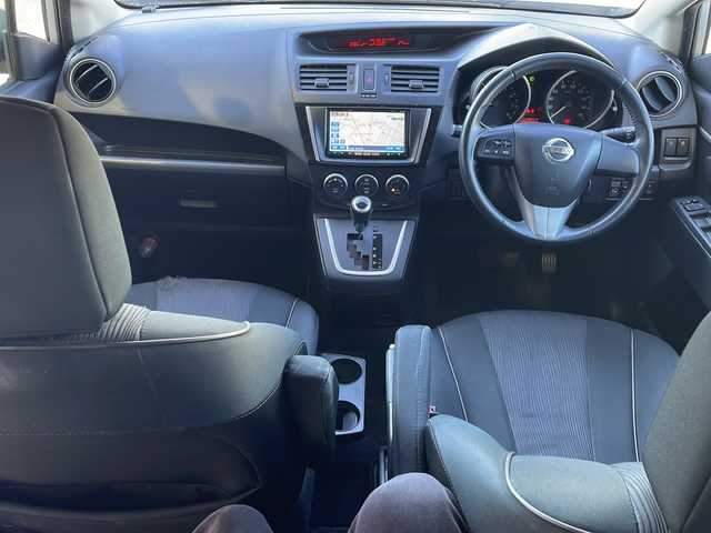 日産 ラフェスタ ハイウェイスターG 静岡県 2013(平25)年 10万km クリスタルパールホワイト 純正SDナビ/（FM/AM/BT）/バックカメラ/ＥＴＣ/横滑り防止装置/純正フロアマット/電動格納ミラー/ステアリングリモコン/ＡＢＳ/アイドリングストップ/マルチインフォメーションディスプレイ/保証書/記録簿