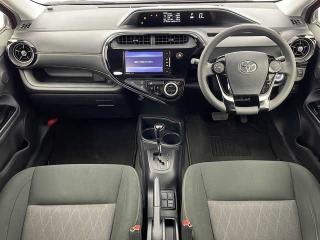 トヨタ アクア S スタイルブラック 栃木県 2020(令2)年 3.8万km スーパーレッドⅤ 社外ナビ/（）/バックカメラ/衝突軽減システム/車線逸脱抑制機能/横滑り防止/パーキングサポートブレーキ/クリアランナソー/先行車発進お知らせ/ビルトインETC/ドライブレコーダー/純正フロアマット/電動格納ミラー/ISOFIX/プッシュスタート/スマートキー/スペアキー