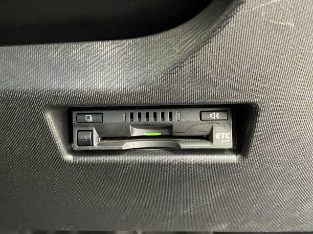 トヨタ アクア S スタイルブラック 栃木県 2020(令2)年 3.8万km スーパーレッドⅤ 社外ナビ/（）/バックカメラ/衝突軽減システム/車線逸脱抑制機能/横滑り防止/パーキングサポートブレーキ/クリアランナソー/先行車発進お知らせ/ビルトインETC/ドライブレコーダー/純正フロアマット/電動格納ミラー/ISOFIX/プッシュスタート/スマートキー/スペアキー