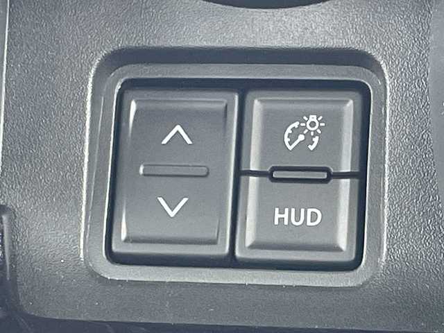 スズキ スペーシア カスタム HYBRID XS 青森県 2023(令5)年 4.3万km ピュアホワイトP 4WD/社外メモリナビ/CD・DVD・Bluetooth・SD/バックカメラ/両側パワースライドドア/合皮コンビシート/前席シートヒーター/ヘッドアップディスプレイ/セーフティサポート/デュアルカメラブレーキサポート/アダプティブクルーズコントロール/車線逸脱警報機能/誤発進抑制機能/ハイビームアシスト/リアパーキングセンサー/前方ドライブレコーダー/ビルトインETC/シートバックテーブル/後席サンシェード/スリムサーキュレーター/LEDヘッドライト/LEDフォグランプ/純正15インチアルミ/スマートキー/プッシュスタート