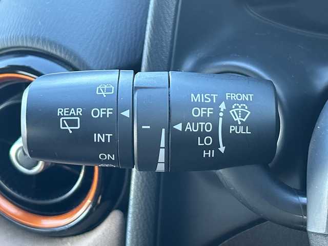 マツダ デミオ XDテーラードブラウン 茨城県 2017(平29)年 9.5万km チタニウムフラッシュマイカ 特別使用車:テーラードブラウン/純正メモリナビ/(地デジTV・CD・DVD・BT・ラジオ再生)/クルーズコントロール/衝突軽減ブレーキ/ETC/オートライト/LEDヘッドライト/純正16inアルミホイール/純正フロアマット/スマートキー/スペアキー/取扱説明書/保証書