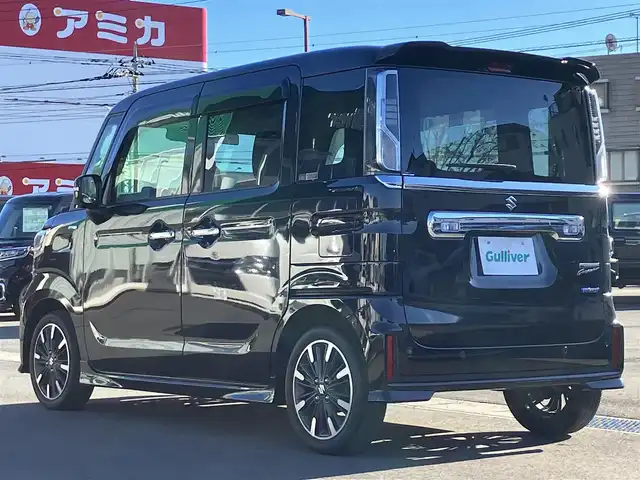 スズキ スペーシア カスタム HYBRID XS 静岡県 2023(令5)年 5.6万km ブルーイッシュブラックパール3 純正9インチナビ（CD/DVD/BT/フルセグ）/全方位カメラ/レーダークルーズコントロール/エンジンスタートボタン/パワーステアリング/パワーウィンドウ/アイドリングストップ/スマートキー/オートエアコン/USB入力端子/ベンチシート/ハーフレザーシート/D席シートヒーター/両側パワースライドドア/純正アルミホイール/ABS/横滑り防止装置/コーナーセンサー/レーンキープアシスト/盗難防止装置/オートライト/オートマチックハイビーム/LEDヘッドライト/Ｗ+サイドエアバッグ/衝突軽減システム