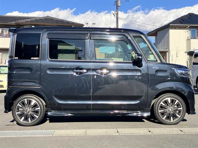 スズキ スペーシア カスタム HYBRID XS 静岡県 2023(令5)年 5.6万km ブルーイッシュブラックパール3 純正9インチナビ（CD/DVD/BT/フルセグ）/全方位カメラ/レーダークルーズコントロール/エンジンスタートボタン/パワーステアリング/パワーウィンドウ/アイドリングストップ/スマートキー/オートエアコン/USB入力端子/ベンチシート/ハーフレザーシート/D席シートヒーター/両側パワースライドドア/純正アルミホイール/ABS/横滑り防止装置/コーナーセンサー/レーンキープアシスト/盗難防止装置/オートライト/オートマチックハイビーム/LEDヘッドライト/Ｗ+サイドエアバッグ/衝突軽減システム