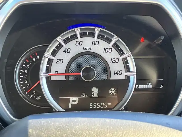 スズキ スペーシア カスタム HYBRID XS 静岡県 2023(令5)年 5.6万km ブルーイッシュブラックパール3 純正9インチナビ（CD/DVD/BT/フルセグ）/全方位カメラ/レーダークルーズコントロール/エンジンスタートボタン/パワーステアリング/パワーウィンドウ/アイドリングストップ/スマートキー/オートエアコン/USB入力端子/ベンチシート/ハーフレザーシート/D席シートヒーター/両側パワースライドドア/純正アルミホイール/ABS/横滑り防止装置/コーナーセンサー/レーンキープアシスト/盗難防止装置/オートライト/オートマチックハイビーム/LEDヘッドライト/Ｗ+サイドエアバッグ/衝突軽減システム