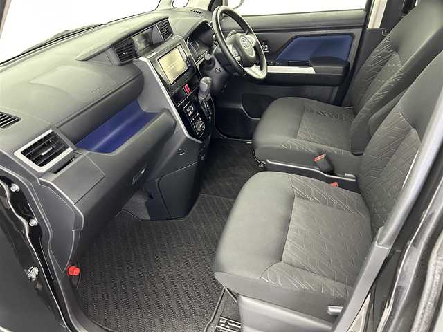 トヨタ タンク カスタムG 愛知県 2018(平30)年 2.4万km ブラックマイカメタリック 純正ナビ　/バックカメラ　/前方ドライブレコーダー　/両側パワースライドドア　/前後クリアランスソナー　/運転席・助手席シートヒーター　/スマートアシスト　/・衝突軽減ブレーキ/・車線逸脱警報/・先行車発進お知らせ/オートライト　/ＬＥＤヘッドライト　/オートマチックハイビーム/クルーズコントロール/純正フロアマット/純正１４インチAW/スマートキー/プッシュスタート
