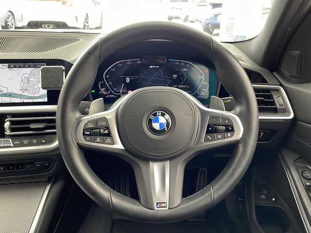 ＢＭＷ ３３０ｅ