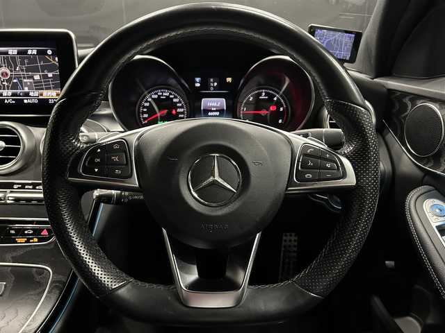 メルセデス・ベンツ Ｃ２２０ｄ ローレウスエディション 静岡県 2018(平30)年 6.6万km ポーラホワイト 純正ナビ/・純正フルセグTV/・バックカメラ/主要装備/・レーダーセーフティパッケージ/・禁煙車/・前方ドラレコ/・前方シートヒータ/・前方パワーシート/・オートライト/・本革シート/・純正フルセグTV/・ブラインドスポット/・BT/・USB/・純正18インチAW/・ETC2.0/・エアサスペンション