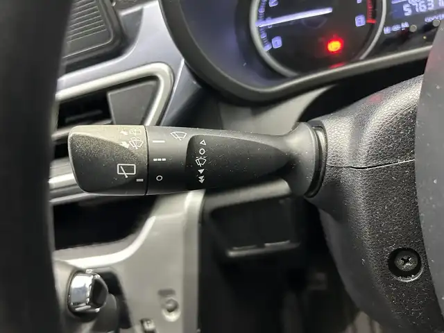 ダイハツ キャスト アクティバ X SAⅢ 鹿児島県 2018(平30)年 5.8万km レモンスカッシュクリスタルM 純正ナビ　/フルセグＴＶ　/Ｂｌｕｅｔｏｏｔｈ　/コーナーセンサー　/プッシュスタート　/前方ドラレコ　/純正フロアマット/アイドリングストップ　/盗難防止　/スマートキー　/オートマチックハイビーム　/社外ＥＴＣ