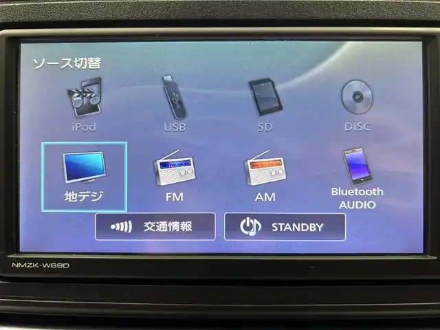 ダイハツ キャスト アクティバ X SAⅢ 鹿児島県 2018(平30)年 5.8万km レモンスカッシュクリスタルM 純正ナビ　/フルセグＴＶ　/Ｂｌｕｅｔｏｏｔｈ　/コーナーセンサー　/プッシュスタート　/前方ドラレコ　/純正フロアマット/アイドリングストップ　/盗難防止　/スマートキー　/オートマチックハイビーム　/社外ＥＴＣ