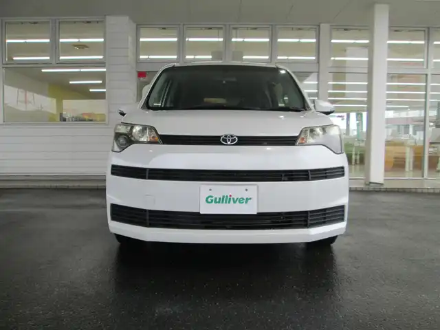 トヨタ スペイド G 千葉県 2014(平26)年 2.4万km ホワイトパールクリスタルシャイン ワンオーナー/純正SDナビ、フルセグTV/バックカメラ/純正オーディオ【DVD/CD/BT/SD】/片側パワースライドドア/プッシュスタート/ヘッドライトレベライザー/革巻きステアリング/ナビ連動ステアリングスイッチ/運転席シートヒーター/横滑り防止装置/ビルトインETC、スペアキー/取扱説明書/新車時保証書