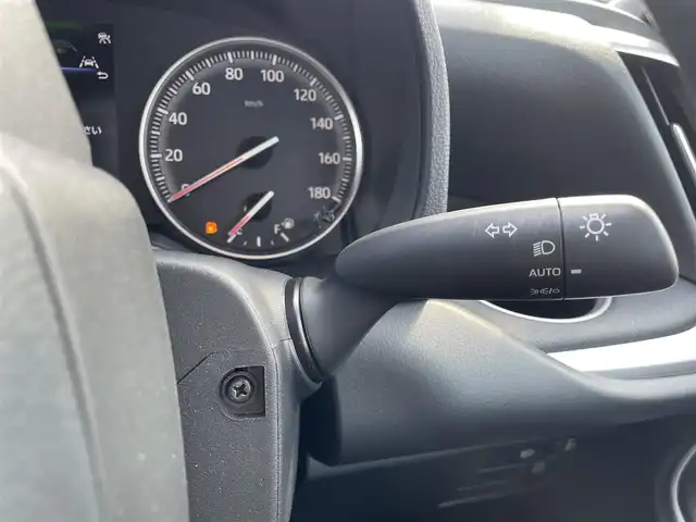 トヨタ ヴォクシー S－G 和歌山県 2022(令4)年 1.1万km アティチュードブラックマイカ 純正コネクトナビ/バックカメラ/（BT/USB)/プリクラッシュセーフティー/レーダークルーズコントロール/レーンディパーチャーアラート/パーキングサポートブレーキ/ロードサインアシスト/クリアランスソナー/横滑り防止機能/両側パワースライドドア/ビルトインETC２．０/ユニバーサルステップ/純正フロアマット/純正アルミホイール/ドアバイザー/LEDヘッドライト/オートライト/オートマチックハイビーム