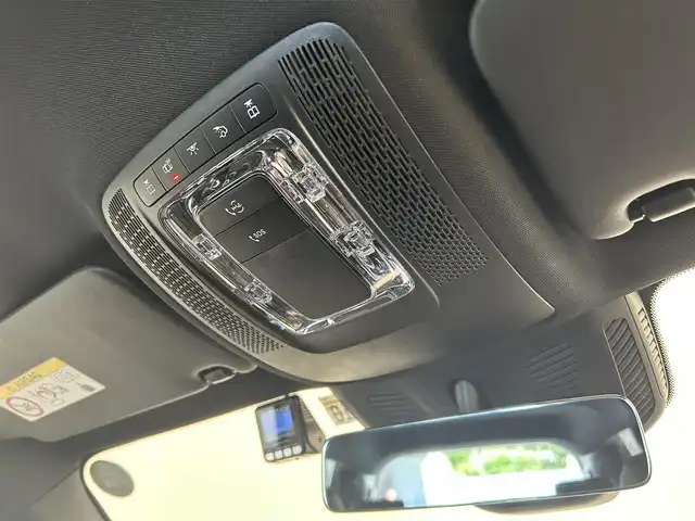 メルセデス・ベンツ Ｍ・ベンツ ＧＬＢ２００ｄ 福岡県 2022(令4)年 1.4万km ポーラホワイト レーダーセーフティ　/純正ナビ　/フルセグ　/３６０°カメラ　/ＬＥＤライト　/ＡＣＣ　/ＢＳＭ　/レーンキープ　/ハーフレザー　/シートヒーター　/パドルシフト　/パワーバックドア　/アンビエントライト　/純正１８インチＡＷ