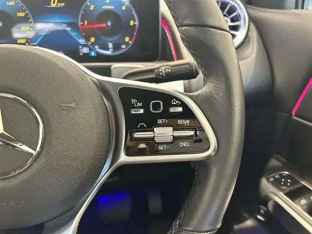 メルセデス・ベンツ Ｍ・ベンツ ＧＬＢ２００ｄ 福岡県 2022(令4)年 1.4万km ポーラホワイト レーダーセーフティ　/純正ナビ　/フルセグ　/３６０°カメラ　/ＬＥＤライト　/ＡＣＣ　/ＢＳＭ　/レーンキープ　/ハーフレザー　/シートヒーター　/パドルシフト　/パワーバックドア　/アンビエントライト　/純正１８インチＡＷ