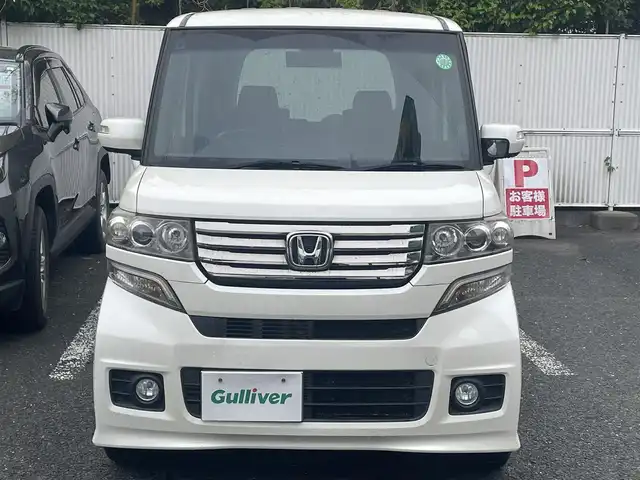 ホンダ Ｎ ＢＯＸ カスタム G SSパッケージ 茨城県 2013(平25)年 10.5万km プレミアムホワイトパール 両側パワースライドドア/純正ホイール/純正ＣＤコンポ/プッシュスタートボタン/横滑り防止/オートライト/ドアバイザー/純正カーペット/社外ホイール付き/チップアップシート