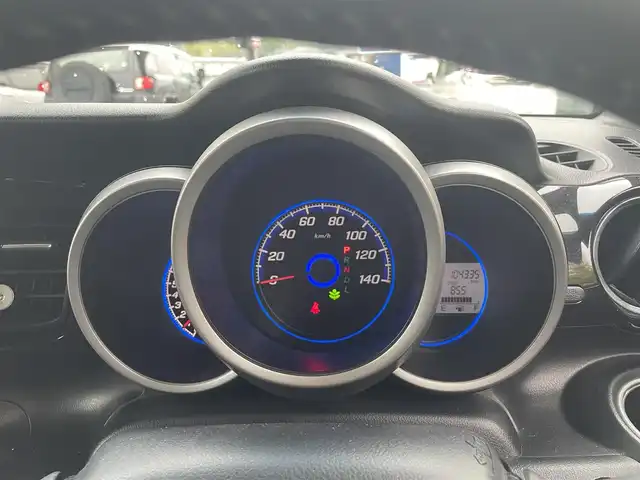 ホンダ Ｎ ＢＯＸ カスタム G SSパッケージ 茨城県 2013(平25)年 10.5万km プレミアムホワイトパール 両側パワースライドドア/純正ホイール/純正ＣＤコンポ/プッシュスタートボタン/横滑り防止/オートライト/ドアバイザー/純正カーペット/社外ホイール付き/チップアップシート