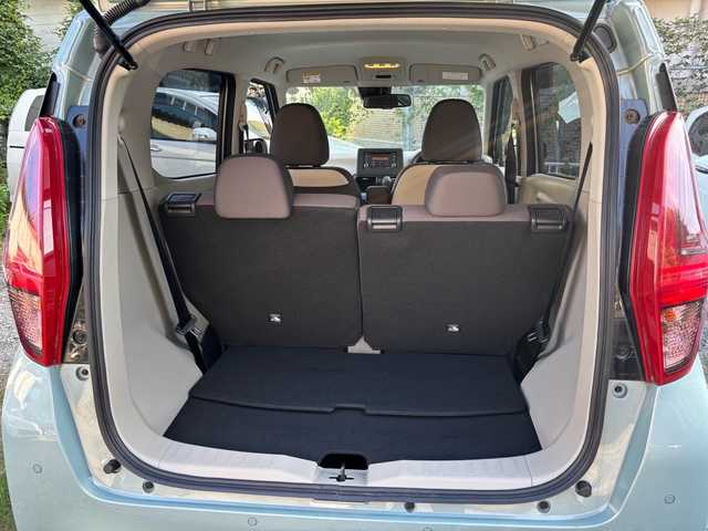 日産 デイズ X 福岡県 2020(令2)年 1.8万km ダークグレーM オーディション（AM/FM/CD/AUX）/アイドリングストップ/コーナーセンサー/アラウンドビューバックモニター/オートライト/純正アルミホイール/プッシュスタート/スペアキー×１/電格ミラー/保証書/取扱説明書