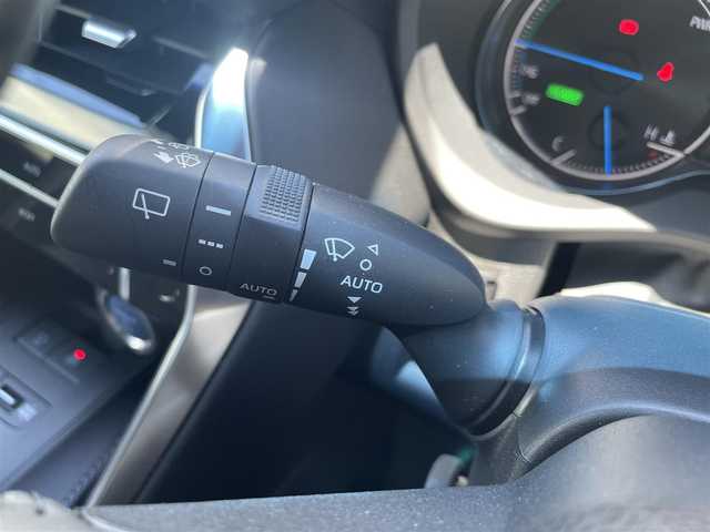 トヨタ ハリアー ハイブリッド Z レザーパッケージ 熊本県 2021(令3)年 2.5万km プレシャスブラックパール ワンオーナー車/保証書・取説有り/純正12.3インチコネクティッドナビ/・BT/USB/フルセグ/全方位カメラ/JBLサウンド/ビルトインETC2.0/GRスポーツフルエアロ/黒革シート/・エアーシート/・シートヒーター/パワーバックドア/デジタルインナーミラー/前後ドラレコ/4本出しマフラー/置くだけ充電/ヘッドアップディスプレイ/ステアリングヒーター/トヨタセーフティセンス/・プリクラッシュセーフティ/・レーントレーシングアシスト/・レーンディパーチャーアラート/・レーダークルーズコントロール/・アダクティブハイビーム/・ロードサインアシスト/・ドライバー異常時対応システム/・プロアクティブドライビングアシスト/マット/バイザー/スマートキー