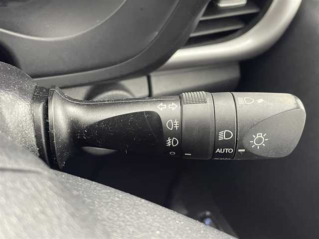 トヨタ ハイラックス Z 熊本県 2022(令4)年 3.8万km アティチュードブラックマイカ ワンオーナー　/社外ナビ（ＣＤ・ＤＶＤ・フルセグ・ＢＴ・ＳＤ・ｉｐｏｄ）/バックカメラ　/社外前方ドライブレコーダー　/ＥＴＣ　/前後クリアランスソナー　/トヨタセーフティーセンス/・レーダークルーズコントロール/・プリクラッシュセーフティ/・レーンディパーチャーアラート/・ロードサインアシスト/・先行車発進お知らせ機能/横滑り防止/アイドリングストップ/GIギアトノカバー・ロールカバー・Fグリル/ジャオスインナーフェンダー/ダウンヒルアシスト/リアデフロック/社外フロアマット/社外１７インチAW/オートライト/LEDヘッドライト/フォグライト/スマートキー/プッシュスタート/スペアキー1本/保証書