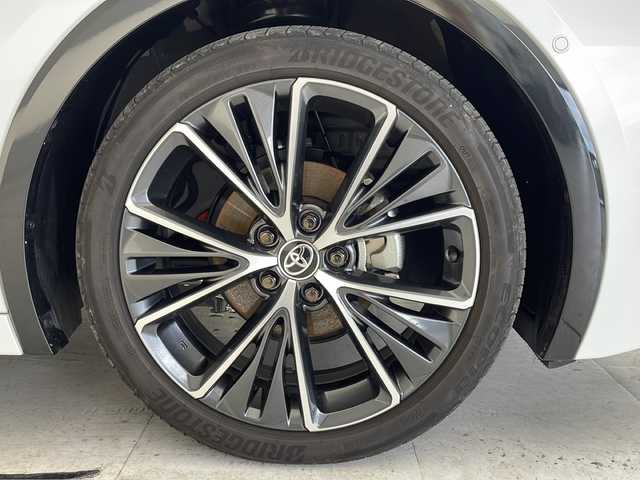 トヨタ プリウス Z 愛知県 2023(令5)年 2.5万km プラチナホワイトパールマイカ 衝突被害軽減ブレーキ/純正ディスプレイオーディオナビ（あり）/全方位カメラ/ガラスルーフ/レーダークルーズコントロール/シートヒーター/エアーシート/フルセグTV/Bluetooth/バックカメラ/電動リアゲート/コーナーセンサー/純正アルミホイール/ETC2.0/ブラインドスポットモニター/LEDヘッドライト/ステアリングヒーター/インテリジェントミラー/パワーシート/オートマチックハイビーム/置くだけ充電器/ドライブレコーダー/ステアリングスイッチ/スマートキー/プッシュスタート