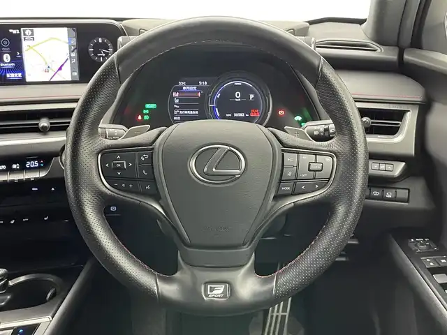 レクサス ＵＸ 250h Fスポーツ 愛知県 2021(令3)年 5.1万km ホワイトノーヴァガラスフレーク 純正ナビ　フルセグＴＶ　ムーンルーフ　全方位カメラ　三眼ＬＥＤライト　黒革　シートヒーター　電動リアゲート　衝突軽減　追従クルコン　コーナーセンサー　ＨＵＤ　ＢＳＭ　ハンドルヒーター　ＥＴＣ　禁煙車