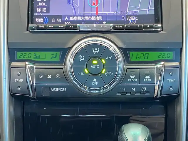 トヨタ マークＸ 250G Sパッケージ 岐阜県 2015(平27)年 7万km ブラック アルパイン社製純正SDナビ/-BT/CD/BD/フルセグTV/バックカメラ/追従式クルコン/運転席パワーシート/ETC/SDミュージックサーバー/純正フロアマット/純正アルミホイール/横滑り防止装置/オートライト