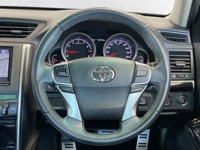 トヨタ マークＸ 250G Sパッケージ 岐阜県 2015(平27)年 7万km ブラック アルパイン社製純正SDナビ/-BT/CD/BD/フルセグTV/バックカメラ/追従式クルコン/運転席パワーシート/ETC/SDミュージックサーバー/純正フロアマット/純正アルミホイール/横滑り防止装置/オートライト