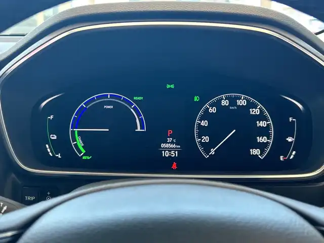 ホンダ オデッセイ ハイブリッド e:HEVアブソルート EX 埼玉県 2021(令3)年 5.9万km プラチナホワイトパール ホンダセンシング/純正10インチメモリナビ/　CD/DVD/BT/フルセグ/両側パワースライドドア/アラウンドビューモニター/レーダークルーズコントロール/LEDオートライト/ハーフレザーシート/シートヒーター/純正18インチアルミホイール/ステアリングスイッチ/USBポート/ビルトインETC2.0