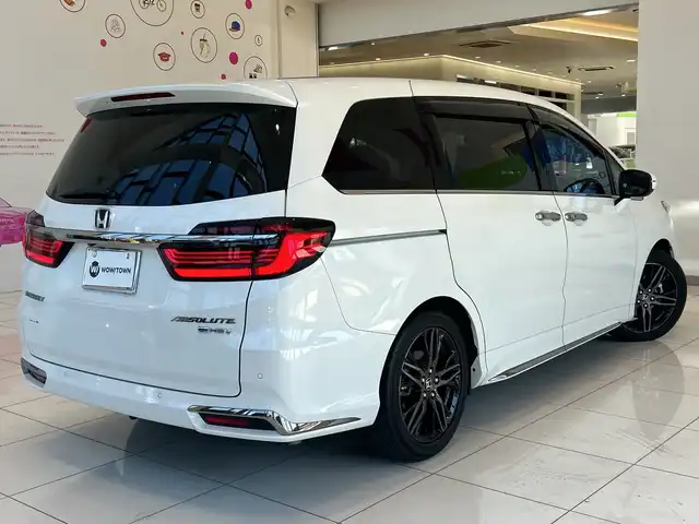 ホンダ オデッセイ ハイブリッド e:HEVアブソルート EX 埼玉県 2021(令3)年 5.9万km プラチナホワイトパール ホンダセンシング/純正10インチメモリナビ/　CD/DVD/BT/フルセグ/両側パワースライドドア/アラウンドビューモニター/レーダークルーズコントロール/LEDオートライト/ハーフレザーシート/シートヒーター/純正18インチアルミホイール/ステアリングスイッチ/USBポート/ビルトインETC2.0